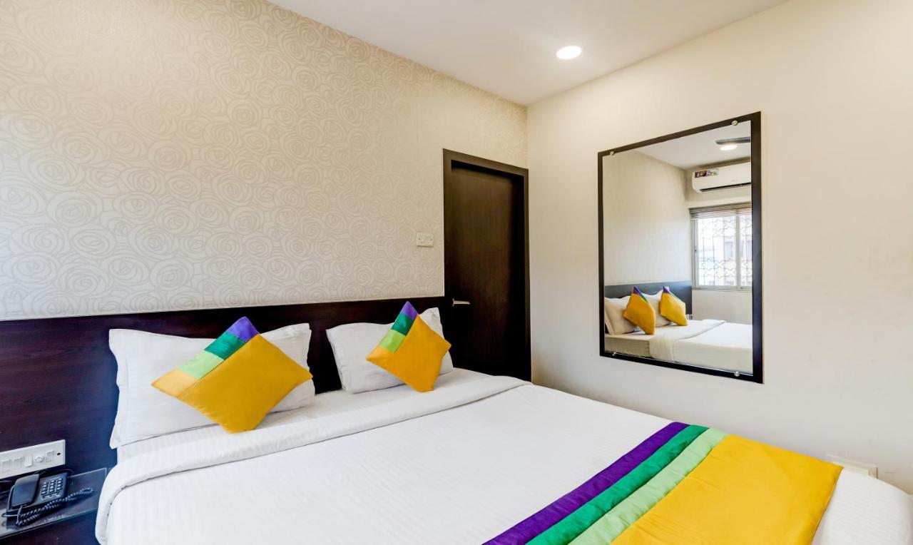 Itsy Hotels Neeranand Plaza 加尔各答 外观 照片
